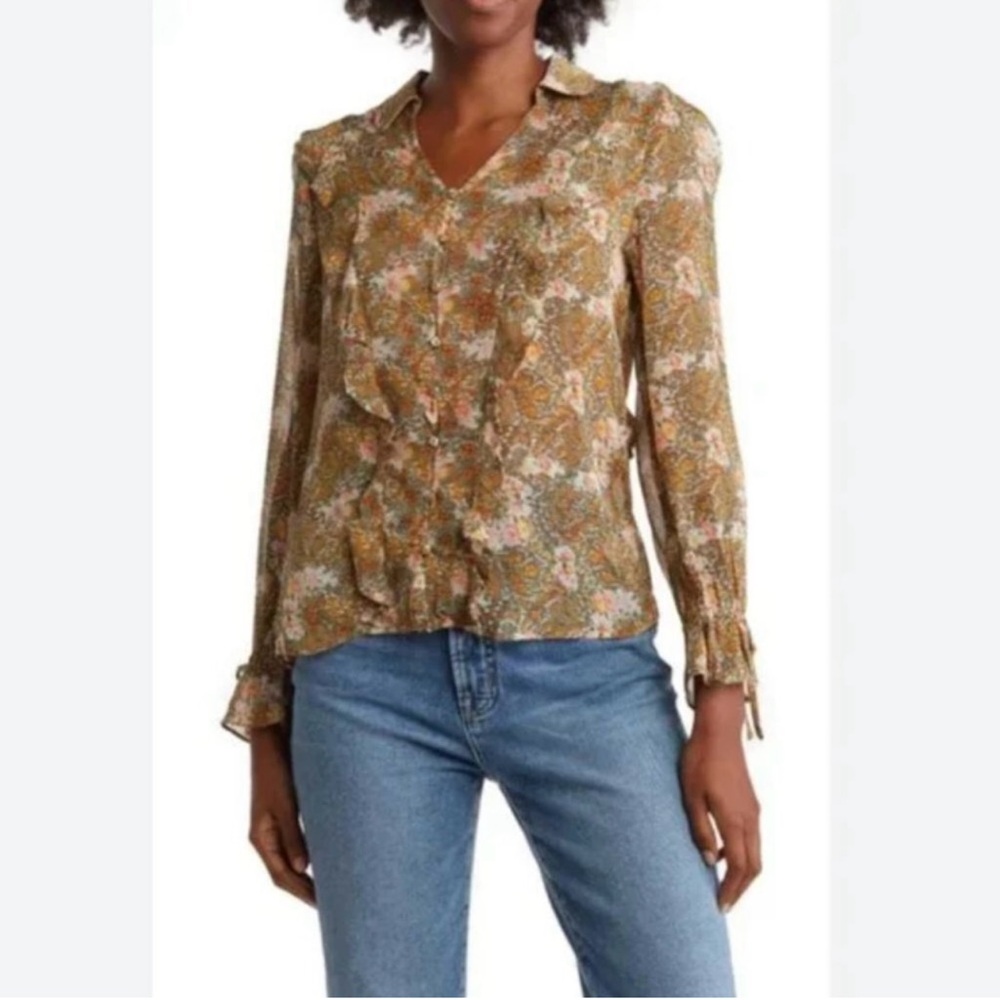 Tahari long sleeve ruffle blouse L